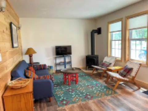 Lake Top Cottage - Midcoast Maine - New Reno - High-Speed WiFi