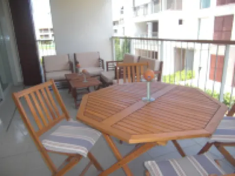 Golf. Swimming pools. Tennis. Paddle. Wifi. A / a