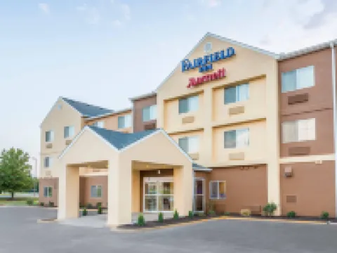 Fairfield Inn & Suites Kansas City Lee's Summit Hotels in Lee's Summit