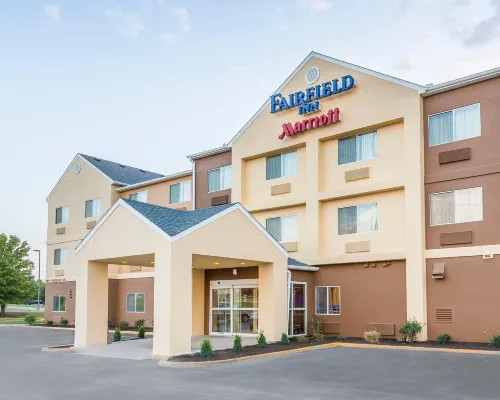 Fairfield Inn & Suites Kansas City Lee's Summit Hotels in Lee's Summit