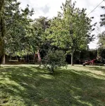 Vacation home with garden, playground, whirlpool, wood-fired sauna, pet-friendly Hotels in Bitburg-Prum