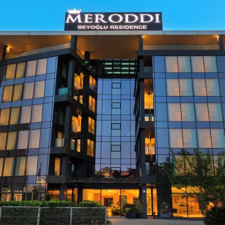 Meroddi Beyoğlu Residence Отели рядом с достопримечательностью «Холм Пьер Лоти»
