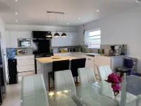 Updated spacious villa with private pool Hotels in Jennings