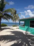 Serenity on the Bay1 - One Bed Cayman Brac - Airport Shops Restaurants Close! - sul mare