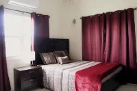 Island gem.  Close to beach and downtown Hotel a 