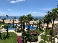 Stunning Beachfront Condo with Ocean View, few steps from the sand