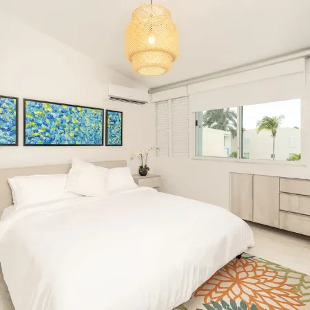 Dream Villa - Luxury Stay w/ Pool & Beach Access Отели в г. Дорадо