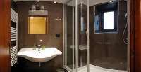 La Luna Guest House