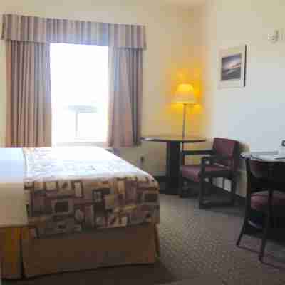 Prairie Moon Inn & Suites Unity Rooms