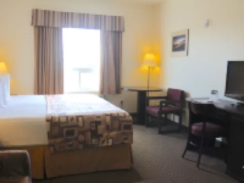 Prairie Moon Inn & Suites Unity Hotels in Unity