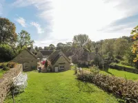 Mayfly Cottage - parking