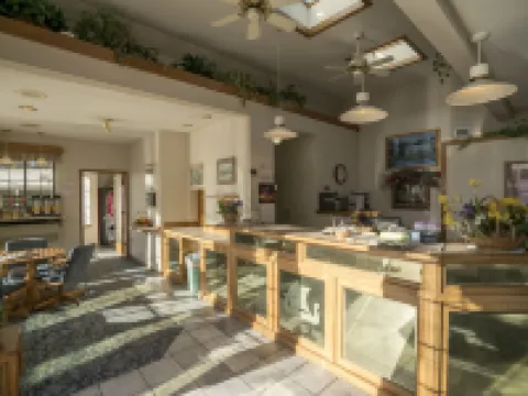 แฟลกชิพ อินน์ โรงแรมในเบรเมอร์ตัน