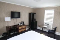 Walkerton Inn Motel Hotels in Hanover