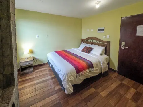 Pikaflor B&B - Bed and Breakfasts