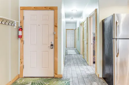 Bring a Pet: Historic Downtown Olean Apartment