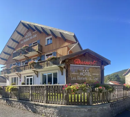 Les Reflets du Lac Отели в г. Бас-Сюр-ле-Рюпт