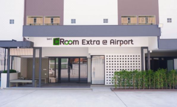 C Room Extra "Mai Samakkhi 15" by Choktawee