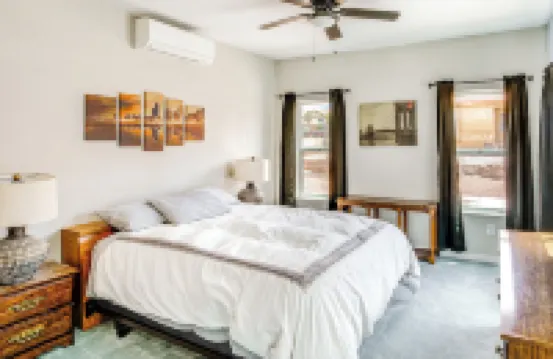 4 Mi to Casinos: Mtn-view Home in Bullhead City!