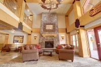 Spacious Copper Springs Condo Surrounded by Beautiful Views - CS431 by Redawning
