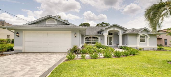 Spring Hill Home - Pool, Grill and Golf Course Views Hotele w: Spring Hill