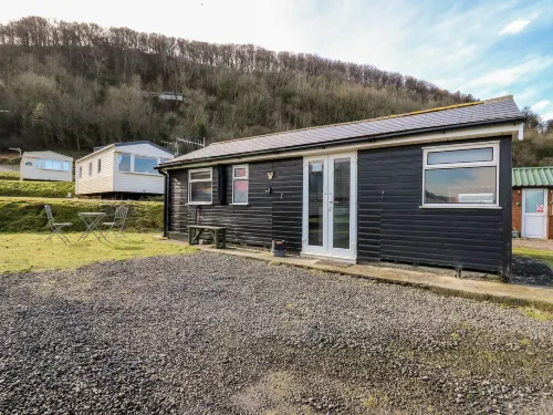 Chalet 95 Hotel di Tirymynach
