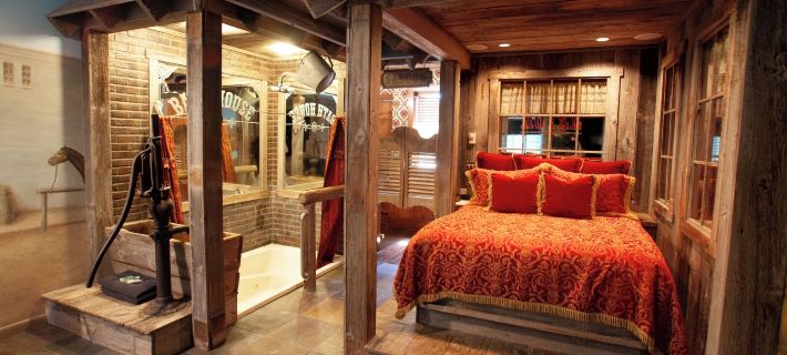 Black Swan Inn Luxurious Theme Rooms Hotels in Pocatello