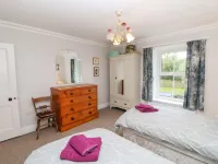 Hawthorne Cottage