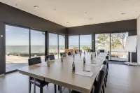 Domaine du Grand Bec Hotels in Cricquebeuf