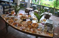 Hotel 7 Colinas - พร้อมอาหารเช้า