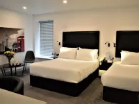 Bella Vista Hotel & Self Catering Suites Hotels in Cobh