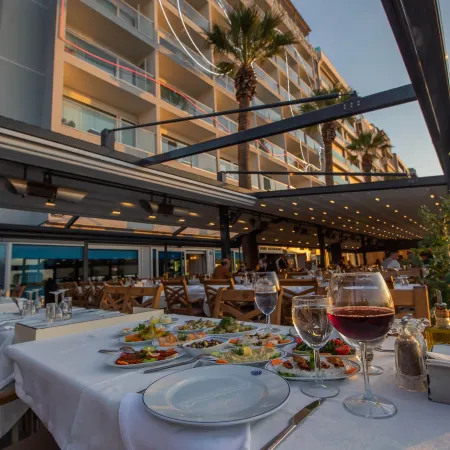 Izmir Palas Hotel