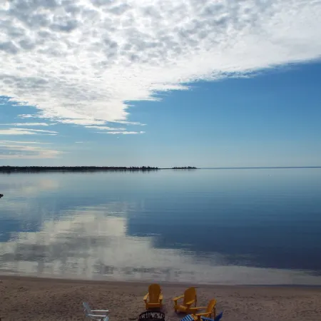 Beachfront Inn