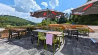 Hotel Berghof Wasserkuppe & Gästehaus Fuldaquelle Hotels in Герсфельд