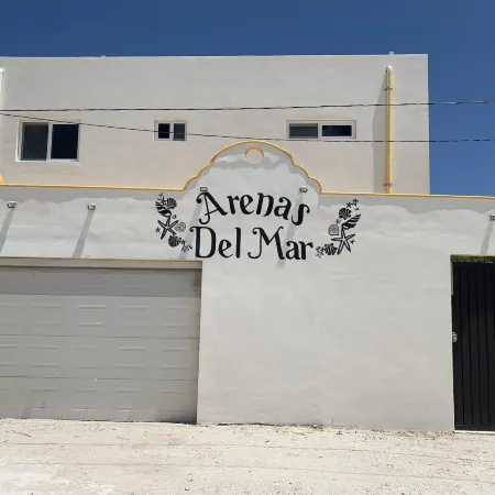 Arenas Del Mar Condos