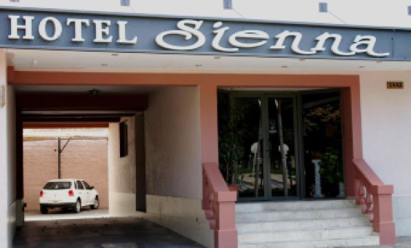 Hotel Sienna