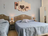 Pippo a Vernazza Rooms Hotels in Pignone