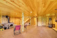 Nordic Style Lodge w/ Deck on 80 Acres in Arlee - 4-Sterne