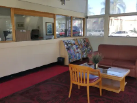 Willow Tree Lodge Hoteles en Fullerton