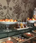 Patio de Violette - breakfast