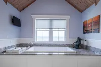 The 1661 Inn - Hot Tub