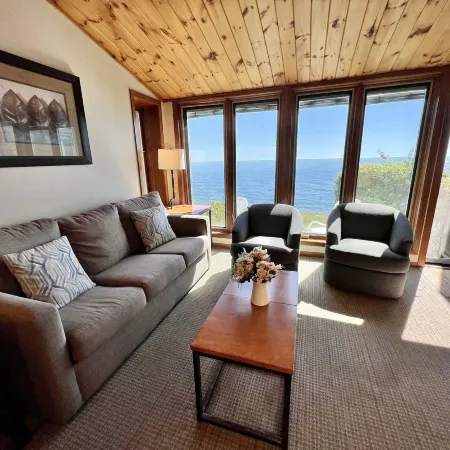 Bluefin Bay on Lake Superior Hotels in Cook County