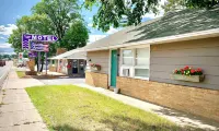 Forest Lake Motel