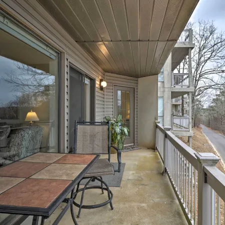 Condo w/ Balcony in Fairfield Bay: Near Marina