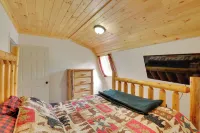 Pet-Friendly Prospect Apartment: 7 Mi to Beach! - 3-Star