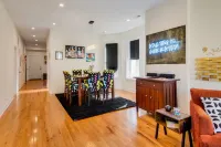 Modern "Blast From The Past" A Real Retreat 3Bedroom Unit