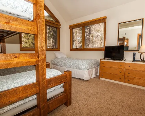Quicksilver 1602 Hotels in Dillon