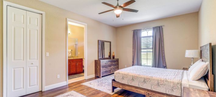 5 Mi to Weeki Wachee Springs! Poolside Retreat Ξενοδοχεία στην πόλη Hernando County