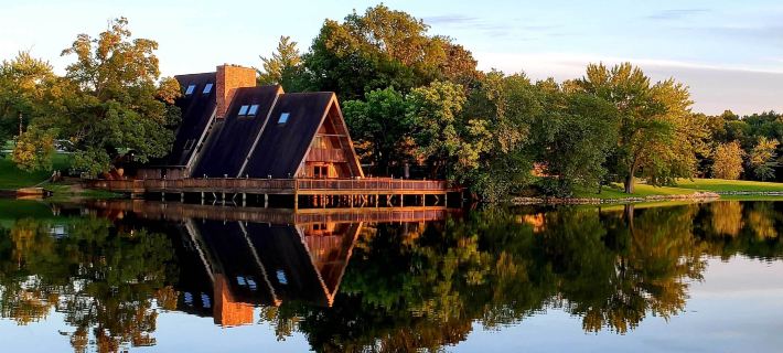 Lakefront A-Frame Cabin with Community Perks Hotels in Callaway County