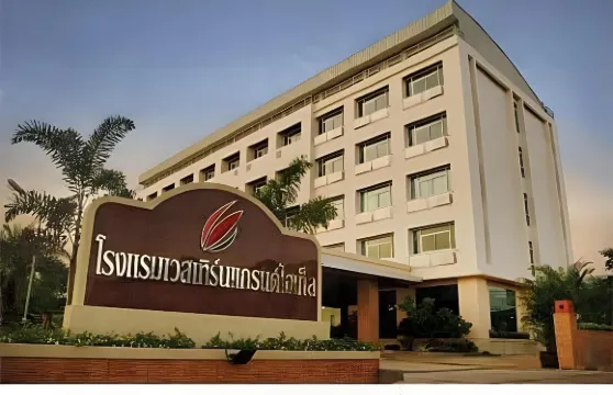 拉差布里西方大酒店