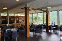 Stalheim Hotel - breakfast